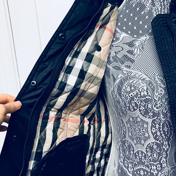 NWT burberry quilted with hood jacket - Picture 7 of 8